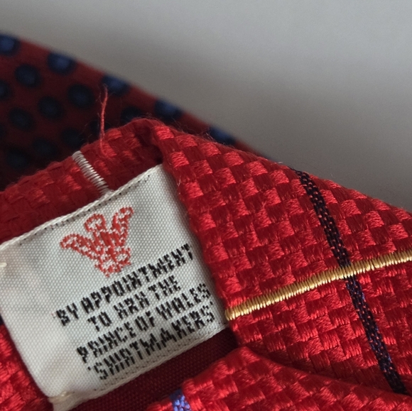 VTG Neiman Marcus Elegant Red and Purple Men's Ties Lot Of 2 - Picture 7 of 9